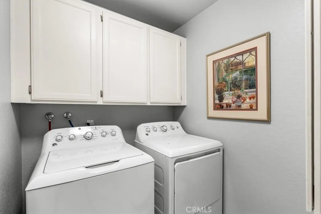 393 Gran Via, Palm Desert, California 92260 home-pic-27